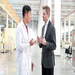 Meillä on vahva T & K-tiimi, ja voimme kehittää ja valmistaa tuotteita mukaan.....